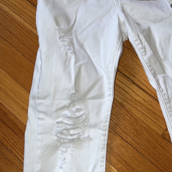 White high rise, skinny jeans new with tags - Picture 2 of 4